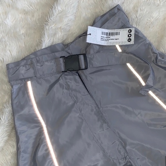 Boohoo reflective joggers - Picture 3 of 5